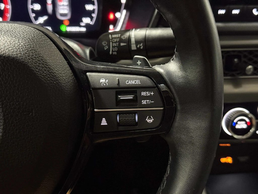 Used 2025 Acura Integra FWD image 12