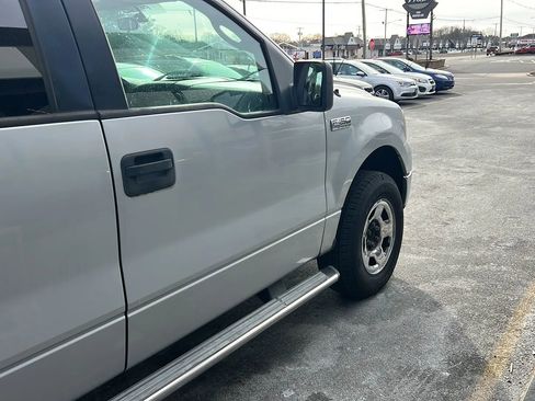 Used 2006 Ford F150 XLT image 11