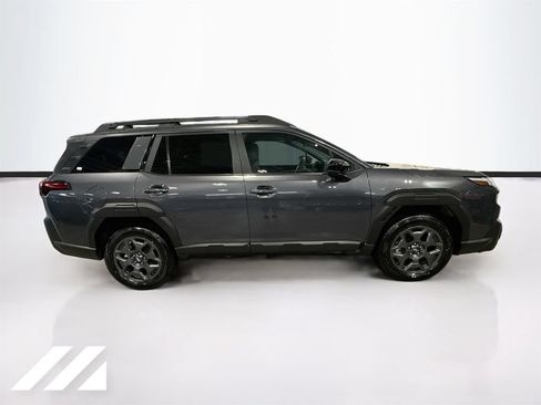 Used 2026 Subaru Outback Premium AWD/4WD image 4
