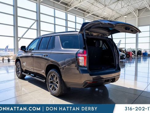 Used 2021 Chevrolet Tahoe Z71 w/ Z71 Signature Package image 30