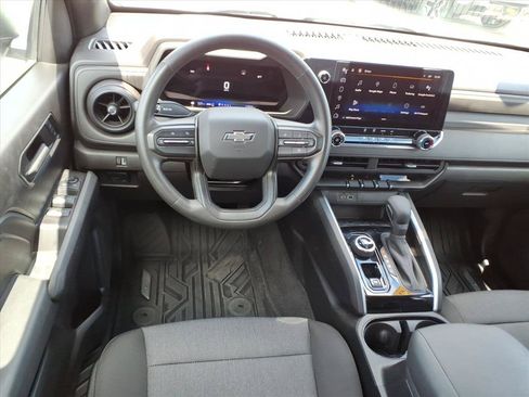 Used 2023 Chevrolet Colorado Trail Boss w/ Advanced Trailering Package AWD/4WD image 11