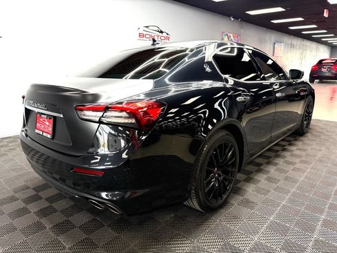 Used 2021 Maserati Ghibli S RWD image 14