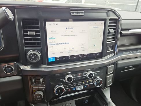 New 2026 Ford F250 Lariat w/ Lariat Ultimate Package image 25