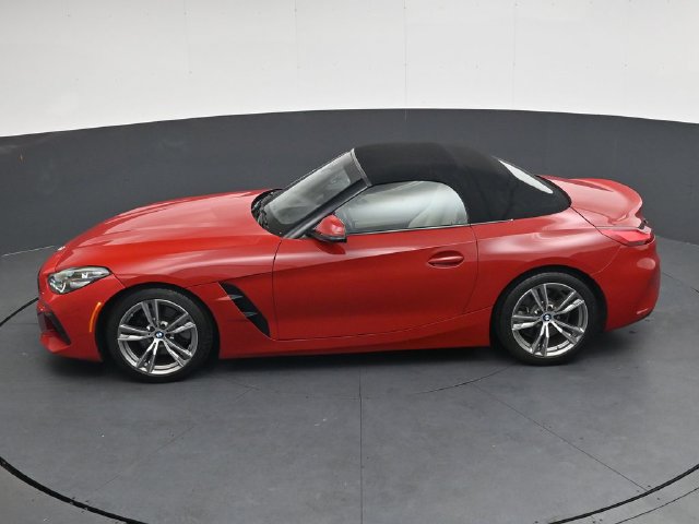 Used 2019 BMW Z4 sDrive30i w/ M Sport Package RWD image 26
