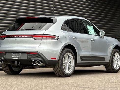 New 2026 Porsche Macan image 8