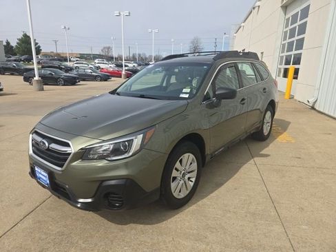 Used 2019 Subaru Outback 2.5i image 4