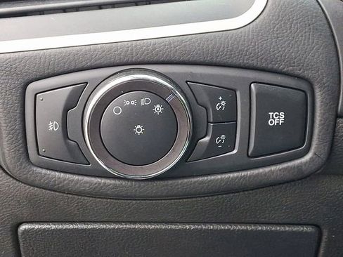 Used 2020 Ford Edge SEL w/ Cold Weather Package image 26