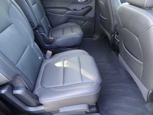 Used 2023 Chevrolet Traverse LT w/ LT Premium Package AWD/4WD image 13