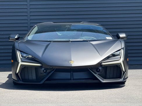 Used 2024 Lamborghini Revuelto AWD/4WD image 12