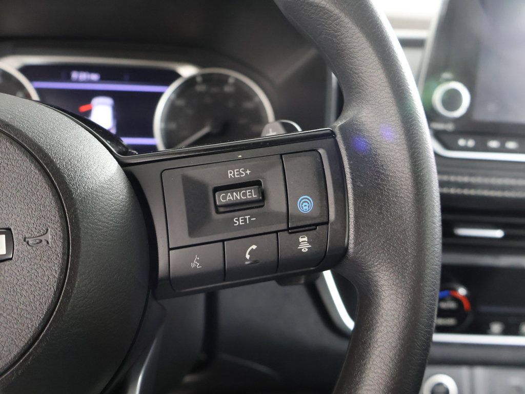 Used 2023 Nissan Rogue SV AWD/4WD image 40