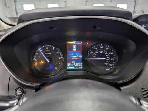 Used 2023 Subaru Crosstrek 2.0i Premium AWD/4WD image 23