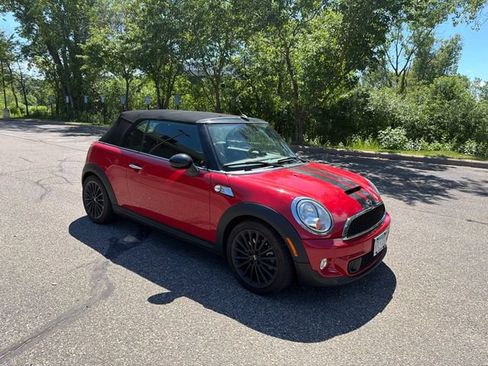 Used 2015 MINI Cooper S FWD image 14