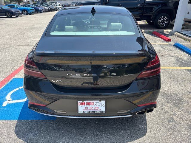 Used 2023 Genesis G70 2.0T RWD image 4