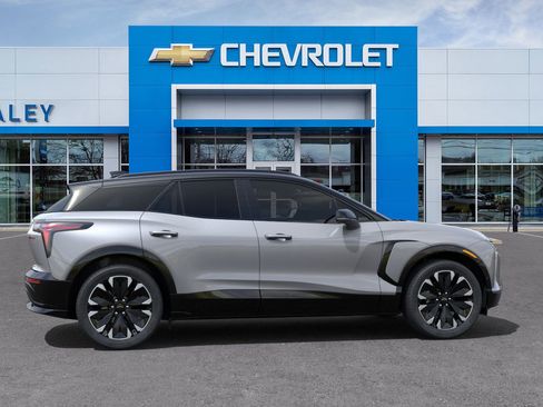 New 2025 Chevrolet Blazer EV RS w/ Super Cruise Package AWD/4WD image 52
