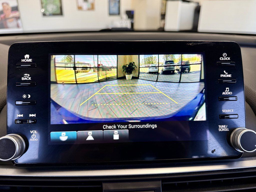 Used 2021 Honda Accord Sport image 11