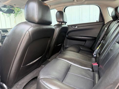 Used 2008 Chevrolet Impala LTZ FWD image 29