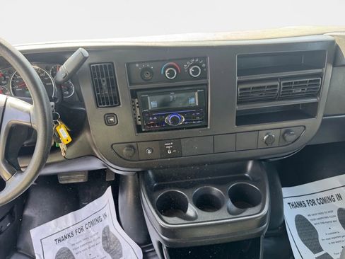 Used 2013 Chevrolet Express 3500 image 12