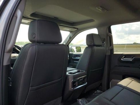 New 2026 GMC Sierra 1500 Denali AWD/4WD image 15