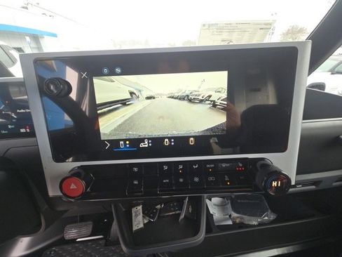 New 2025 Chevrolet Brightdrop 600 image 19