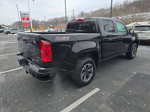Used 2022 Chevrolet Colorado Z71 w/ Safety Package image 5