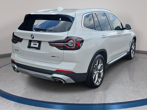 Used 2024 BMW X3 xDrive30i w/ Premium Package AWD/4WD image 5