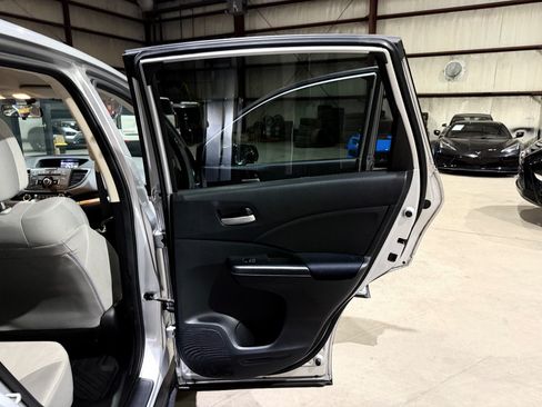 Used 2016 Honda CR-V SE image 19