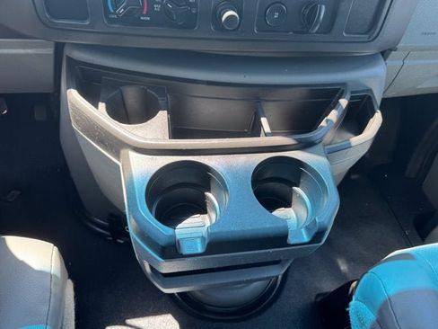 Used 2012 Ford E-250 and Econoline 250 w/ Commercial Cargo Van Pkg RWD image 18