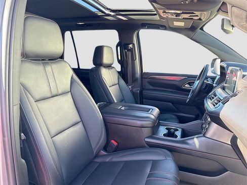 Used 2022 Chevrolet Tahoe RST w/ Luxury Package image 31