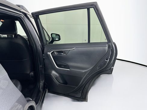 Used 2021 Toyota RAV4 XSE w/ XSE Grade Weather Package image 30