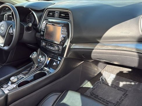 Used 2019 Nissan Maxima 3.5 SL w/ Floor Mat Group image 32