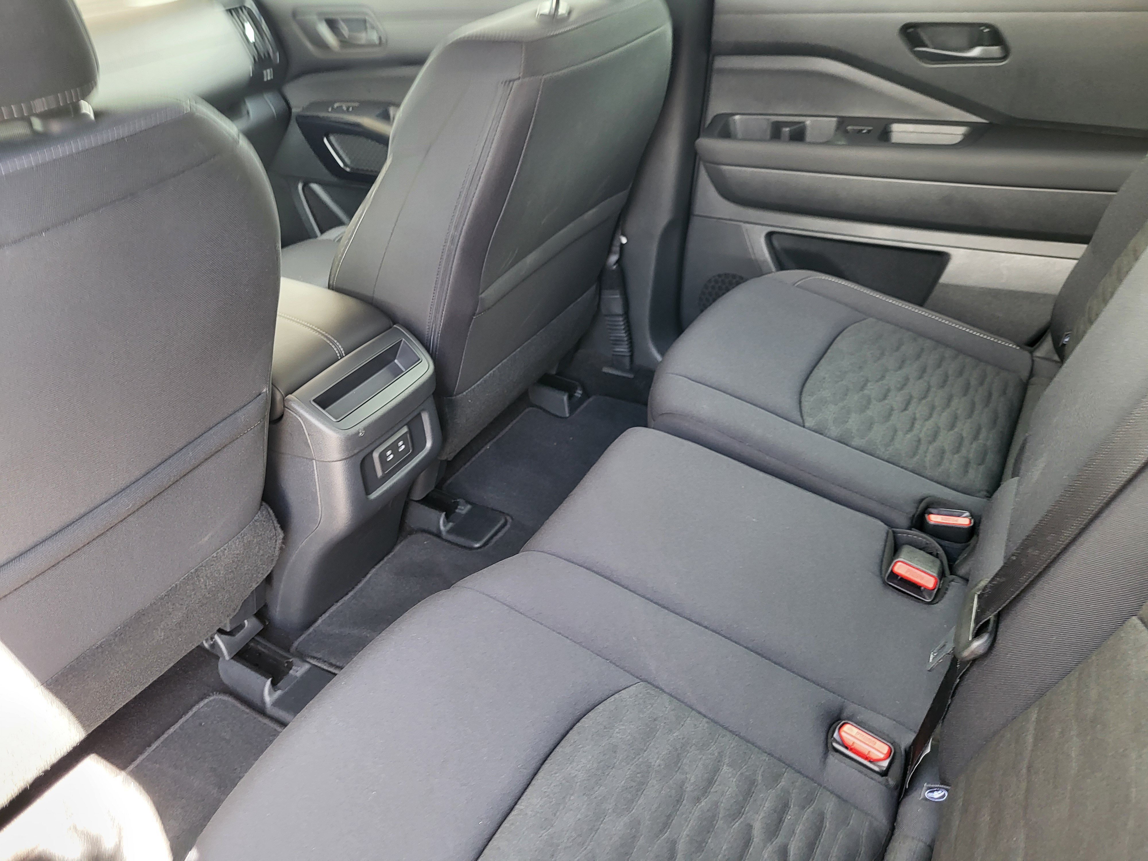 New 2026 Nissan Pathfinder SV AWD/4WD image 21