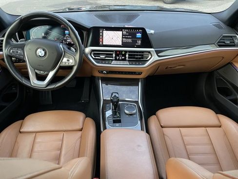 Used 2021 BMW 330i xDrive Sedan w/ Convenience Package image 10