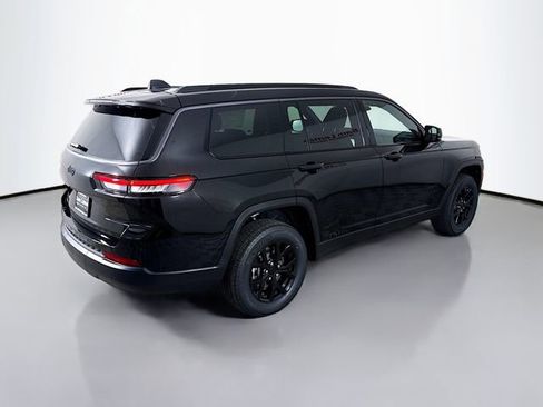 New 2026 Jeep Grand Cherokee L 4WD image 7