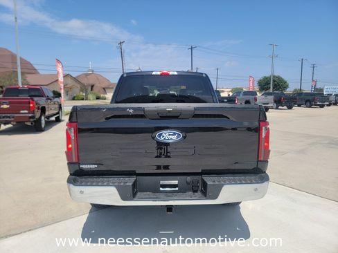 Used 2025 Ford F150 XLT w/ Equipment Group 301A Standard AWD/4WD image 6
