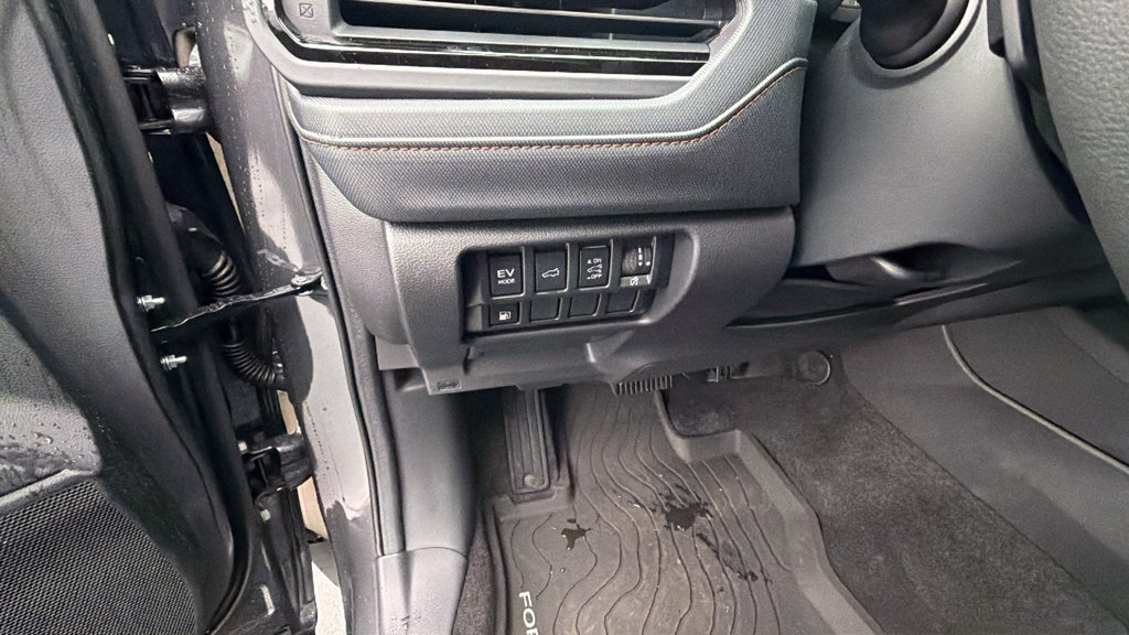 New 2026 Subaru Forester Touring AWD/4WD image 31