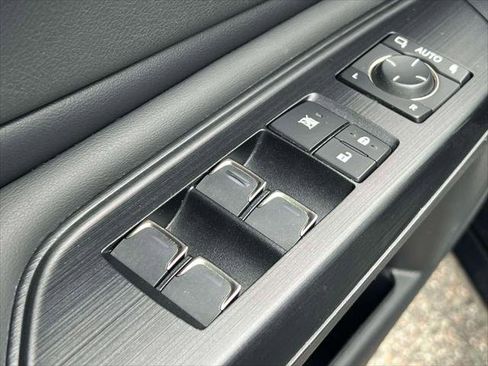 Used 2021 Lexus ES 350 w/ Premium Package image 17