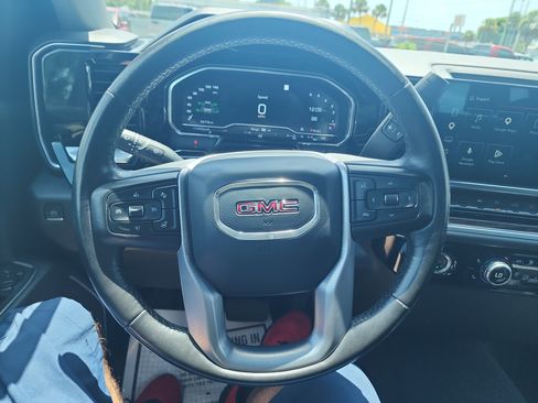 Used 2022 GMC Sierra 1500 Elevation RWD image 27