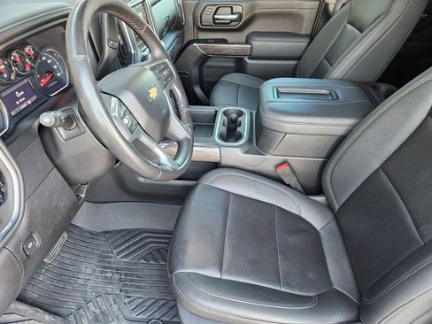 Used 2022 Chevrolet Silverado 2500 LTZ w/ LTZ Texas Edition image 13