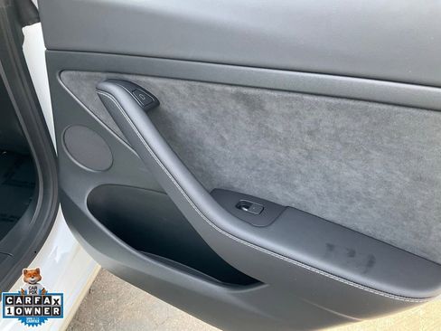 Used 2023 Tesla Model 3 Standard Range image 58