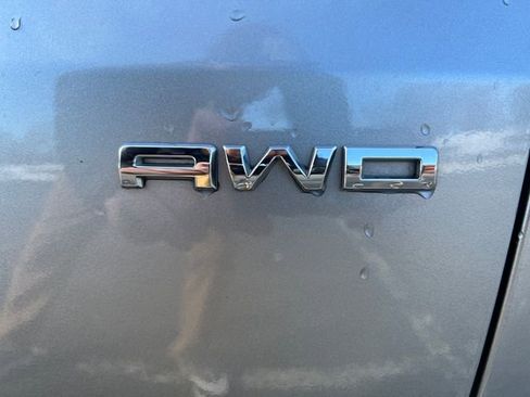 Used 2022 Ford Escape SEL image 39