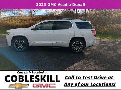 Used 2023 GMC Acadia Denali w/ Trailering Package image 8