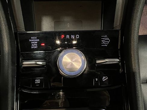 Used 2023 Jeep Grand Cherokee Overland w/ Advanced Protech Group III image 23