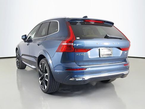 Used 2023 Volvo XC60 B5 Ultimate w/ Protection Package Premier FWD image 5