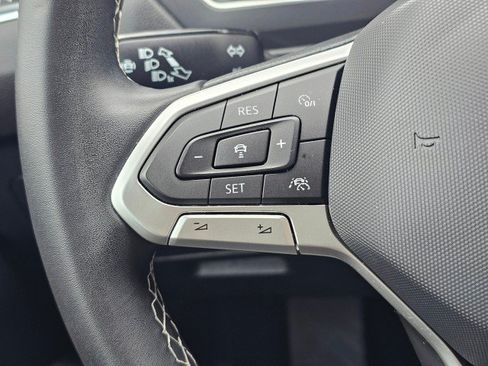 Certified 2022 Volkswagen Tiguan SE AWD/4WD image 31
