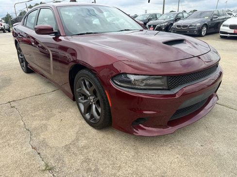 Used 2019 Dodge Charger GT RWD image 4