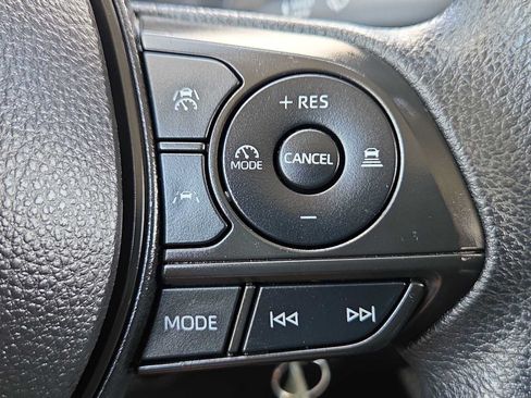 Used 2024 Toyota Corolla LE FWD image 24