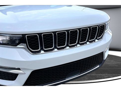 Certified 2025 Jeep Grand Cherokee Limited AWD/4WD image 53