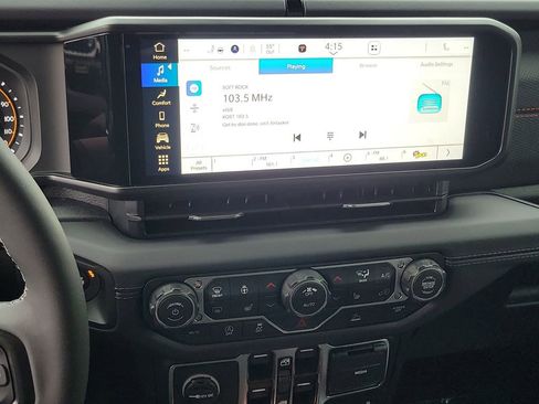 New 2026 Jeep Gladiator Rubicon image 8