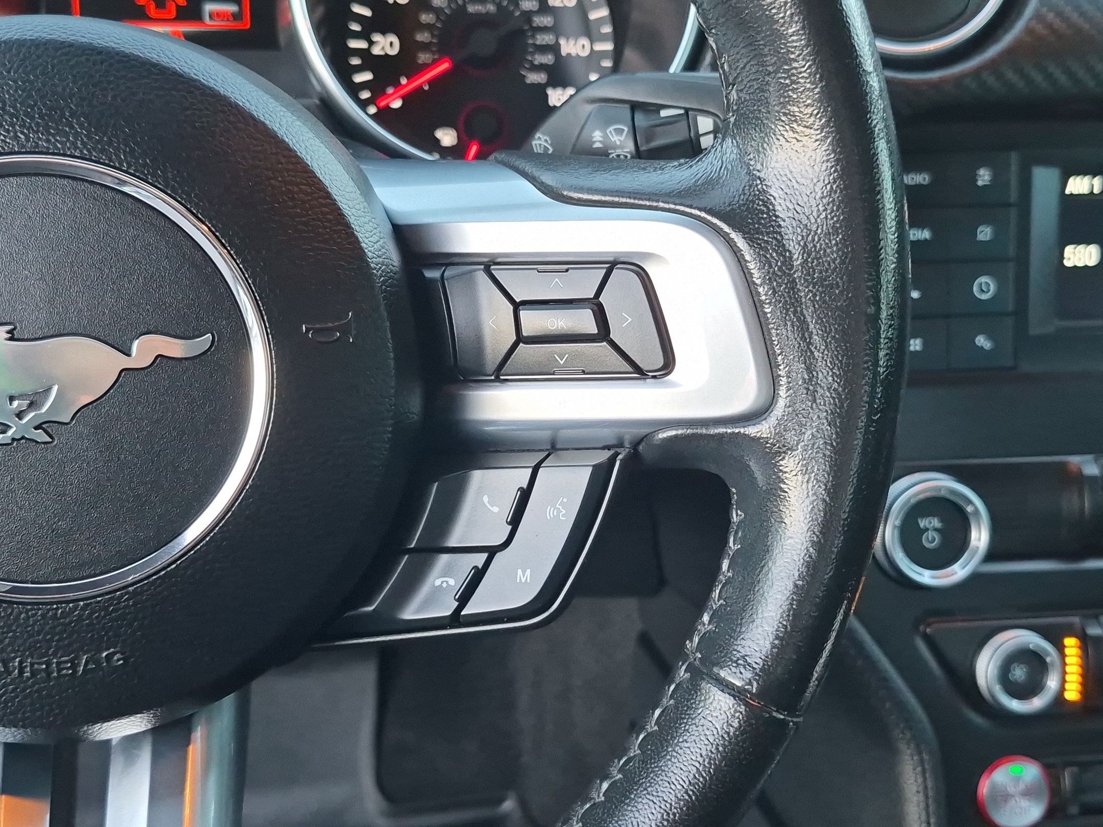 Used 2021 Ford Mustang Coupe RWD image 21
