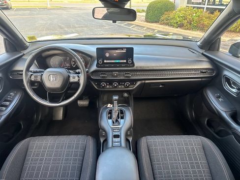Certified 2024 Honda HR-V Sport image 21